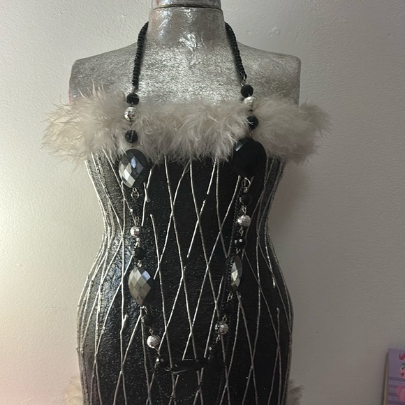 #140 Vintage Necklace - Picture 1 of 3